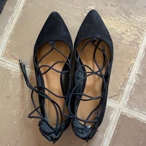 Point toe flats
